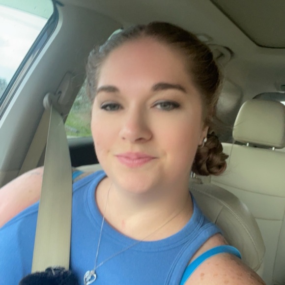 Meet your Posher, Kim - Picture 1 of 1